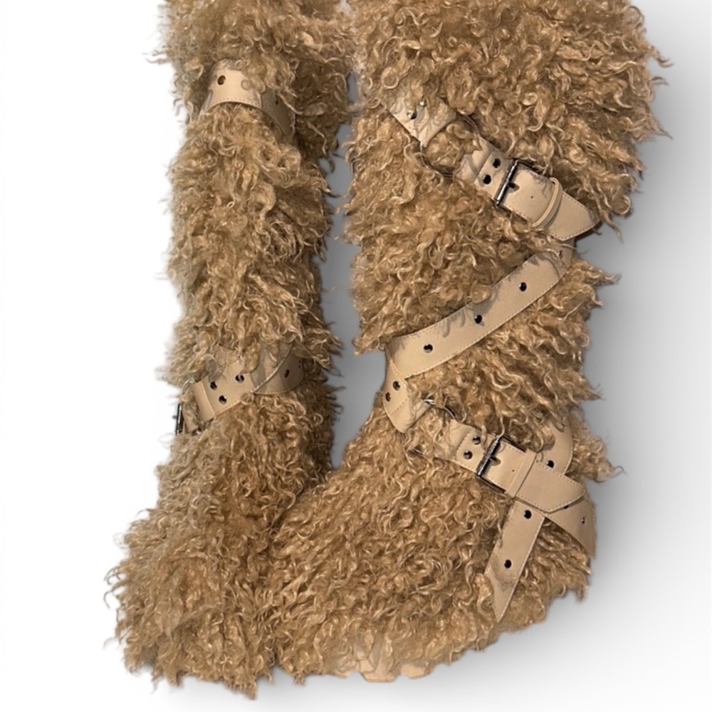 Dolls Kill Club Exx Wild Instincts Burning Man faux Fur Boots New WO Box size 7